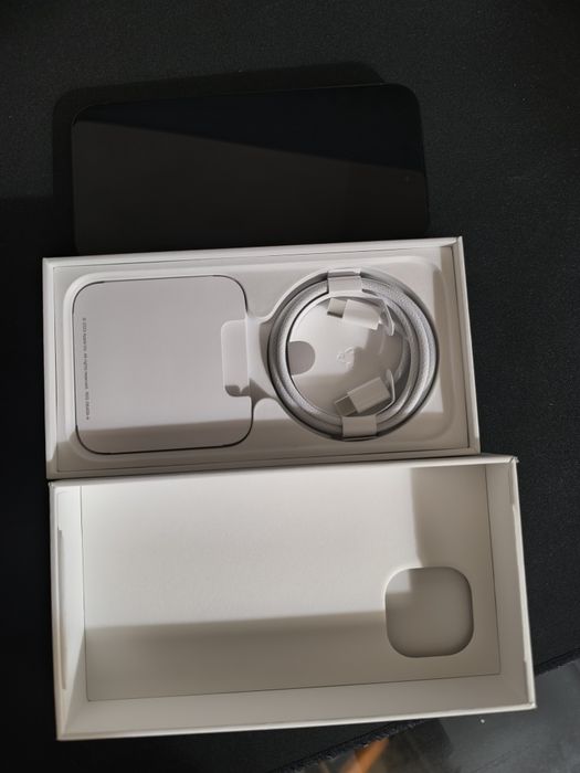 iPhone 15 5G 128GB Black