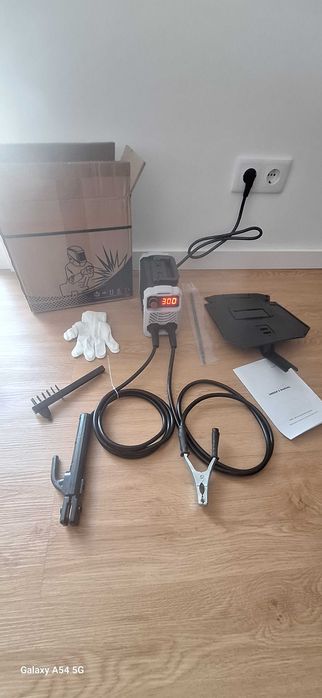 Máquina de Soldar 220v Inverter MMA 300A Turbo NOVA ventilada sensor