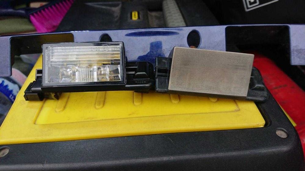 LED подсветка заднего номера БМВ Е36 - 36 ярких диодов