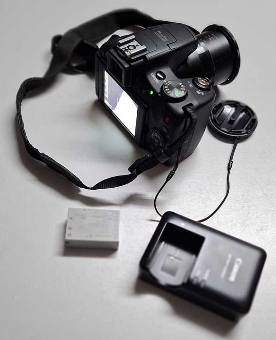 Máquina fotográfica CANON SX50 HS