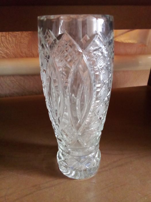 Ваза хрусталь практично нова