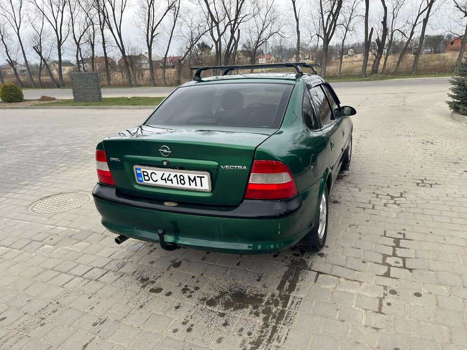 Опель Вектра Бензин \Газ