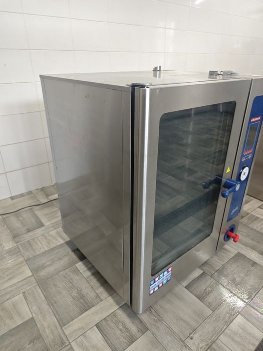 Пароконвектомат з автомийкою 11 рівнів Eloma genius