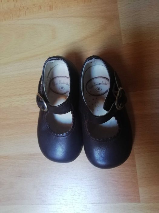 Sapatos e botas para bebé
