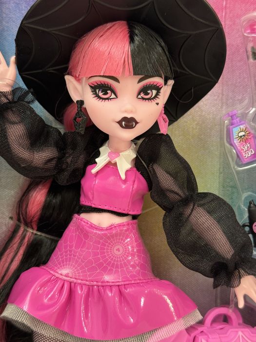 Дракулаура Монстер Хай Draculaura Doll
