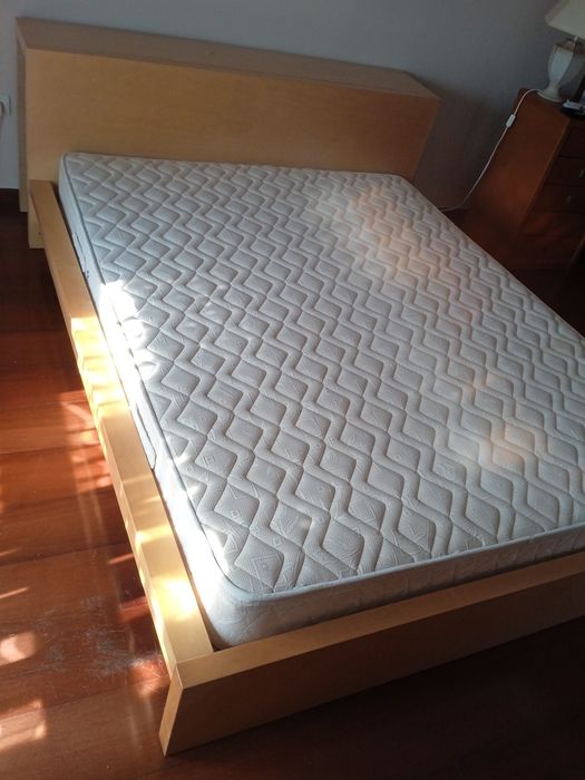 Cama Casal IKEA Com Colchão
