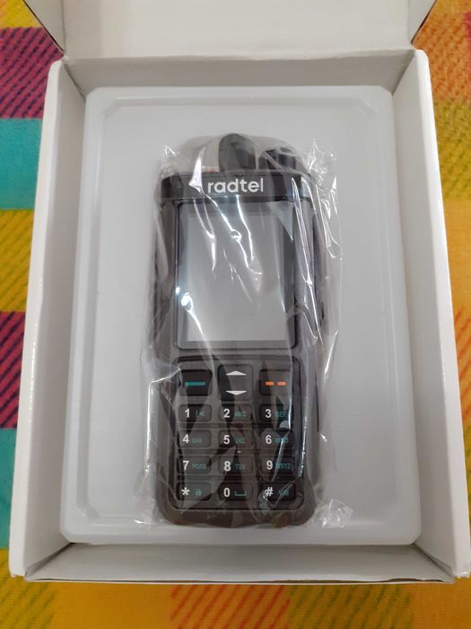 Radio Amador Radtel RT880