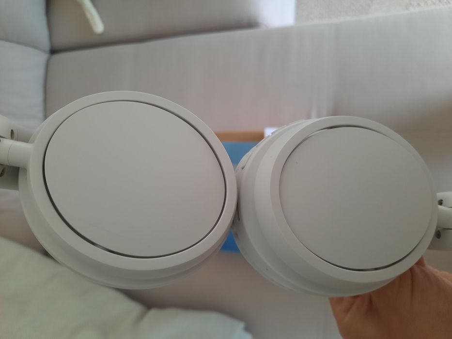 Auscultadores sem fios Philips TAH 5209 branco.