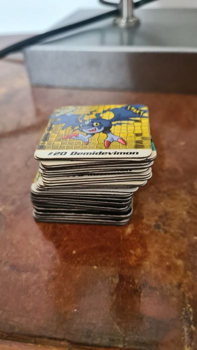 Staks Digimon (72+32 repetidos)