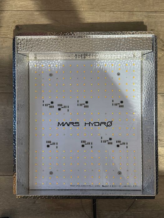 MARS HYDRO TS600 100W - Lampa LED do uprawy roślin w growbox