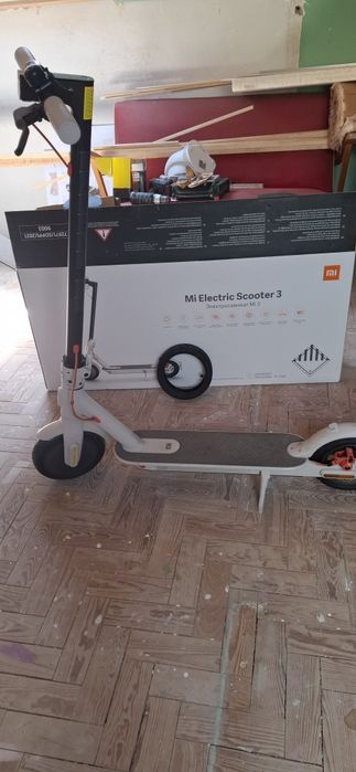 Trotinete Mi Eletric Scooter