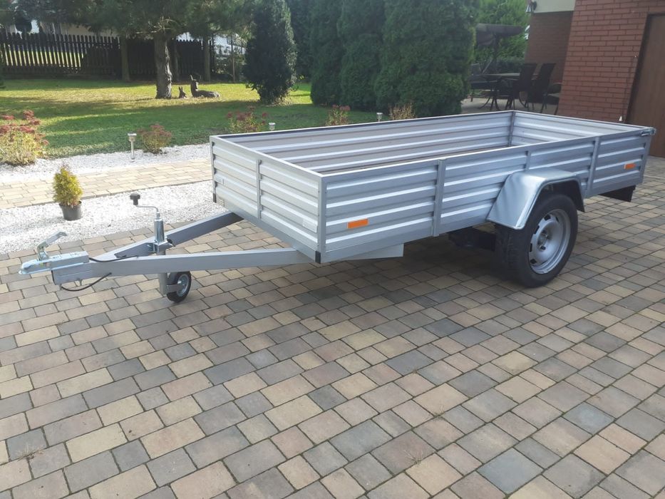 Przyczepka samochodowa