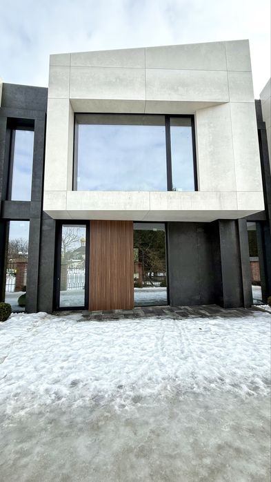 БЕЗ % Продаж Таунхаус+парковка на 2 авто ГАЗ центр Вишневе Київ 4км