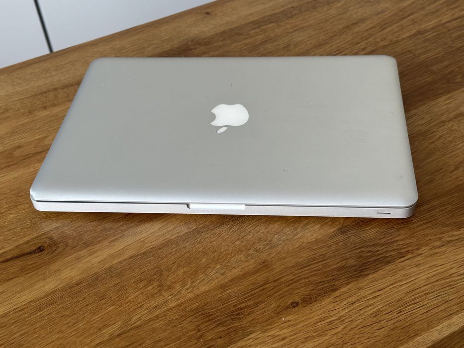 laptop Apple MacBook Pro 13” 500GB