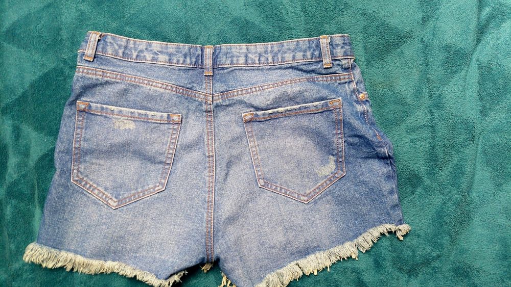 Spodenki jeansowe