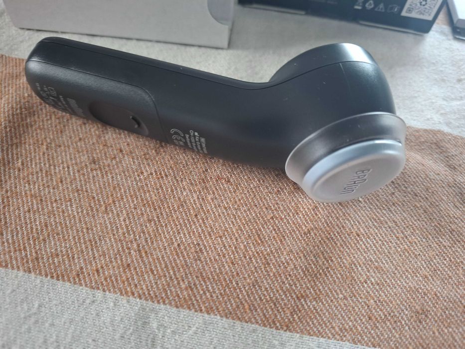 Braun BNT400 – termometr bezdotykowy