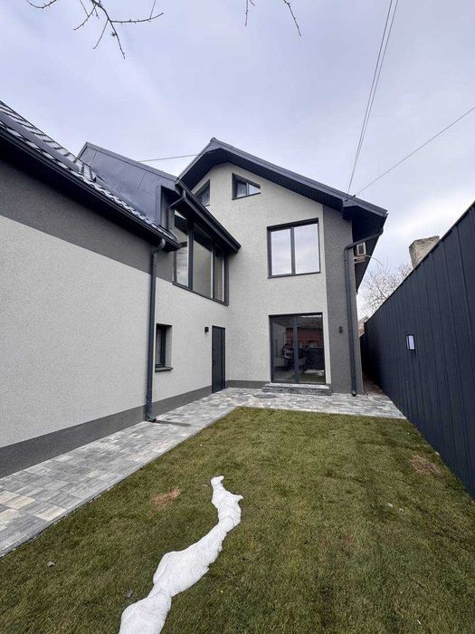 Будинок в середмісті Івано-Франківська