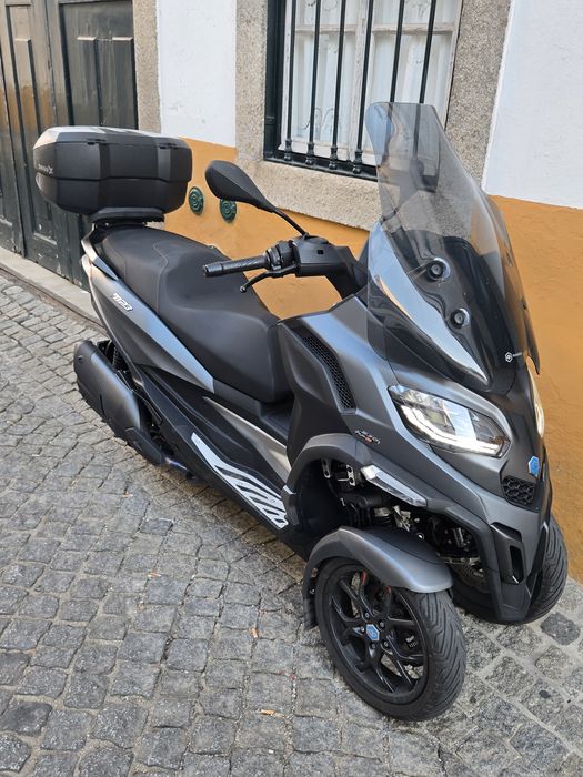 Vendo moto PIAGGIO MP3 530 HPE