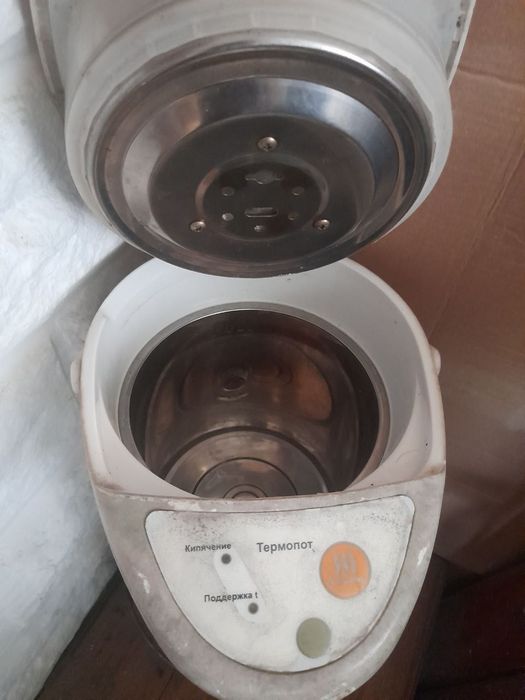 Продам Термопот 3л