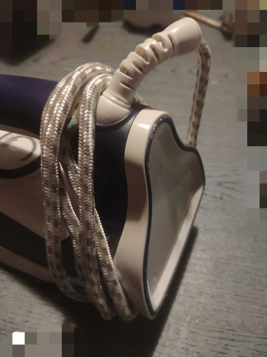 Żelazko ze spryskiwaczem