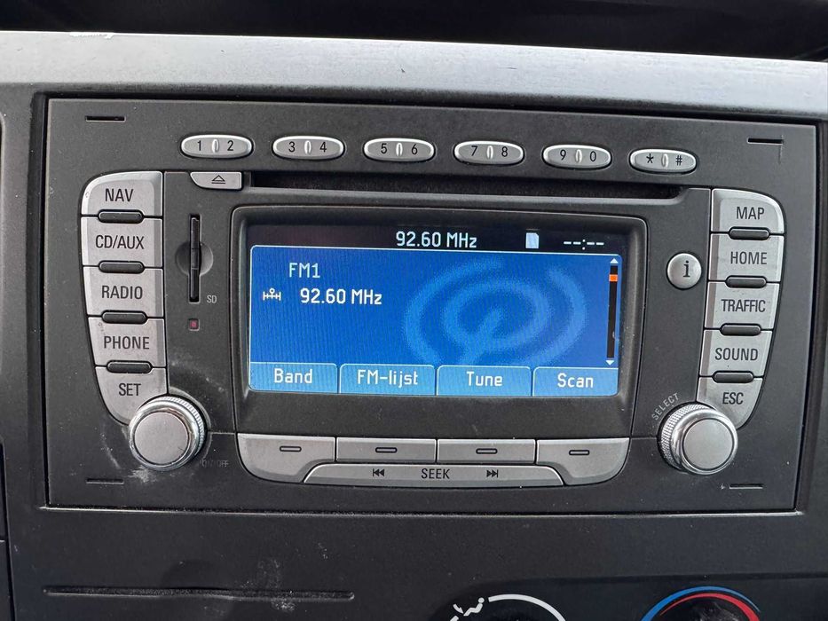 Ford Transit T330, 6 lugares +Divisória carga , teto alto