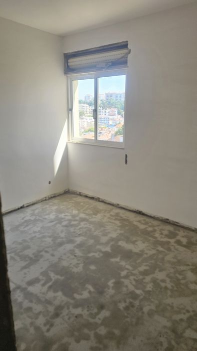 Apartamento T3 remodelado leiria