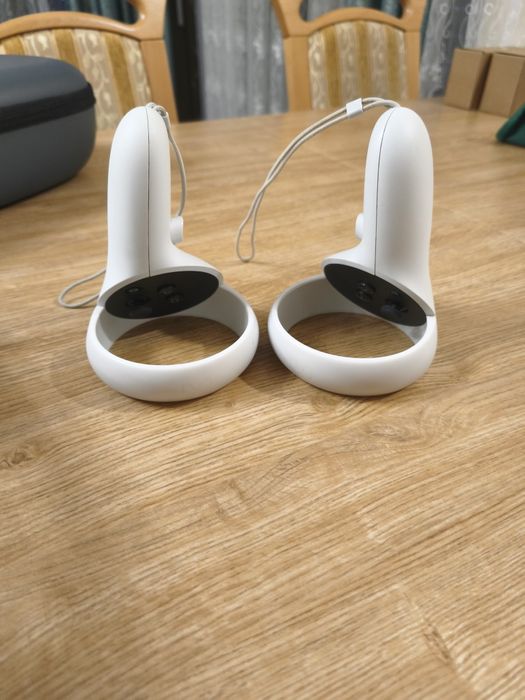 Gogle Meta quest 2 128GB | Head Strap Elite + Opakowanie podróżne