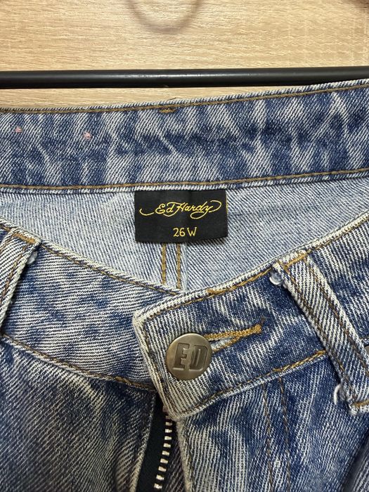 Джинси EdHardy..