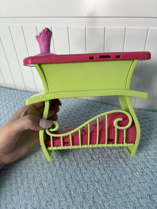 Łożko szafa dla lalek barbie