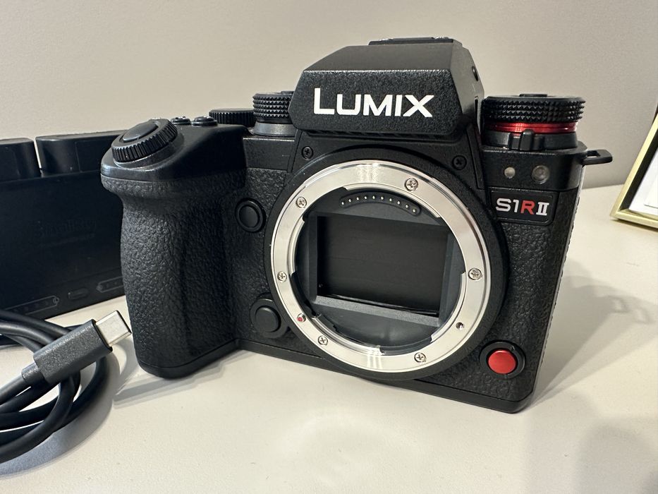 Фотоапарат Lumix S1RII Panasonic