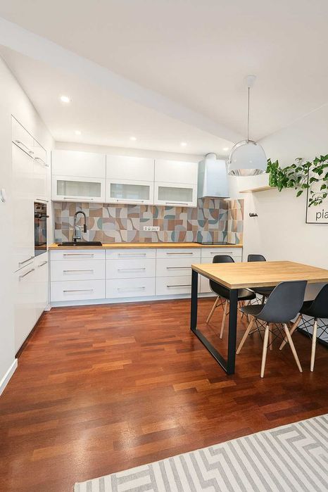 Mieszkanie 56 m² | Zakrzówek 100 m | 2 pokoje + salon | Klimatyzacja | Komórka + opcjonalny garaż