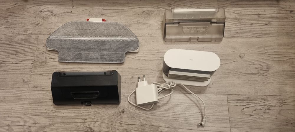 Robot odkurzacz z mopem mi robot p