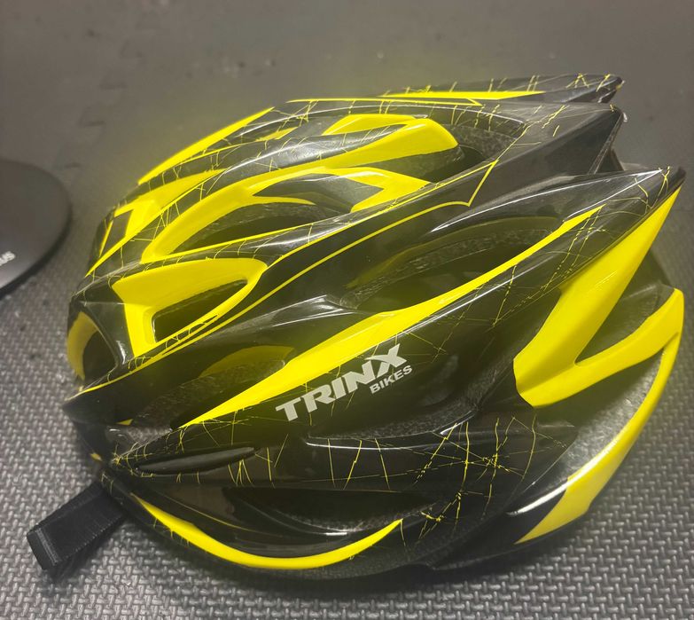 Велосипедний шолом TRINX TT07 L 58-61 см Black-Yellow