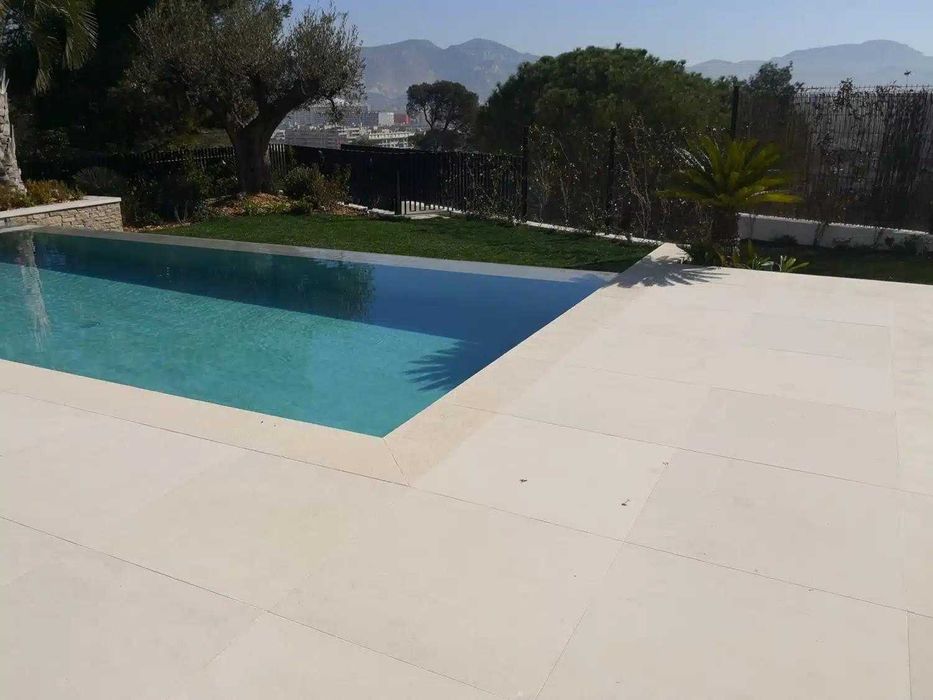 Bordadura Capeamento Piscina Pedra