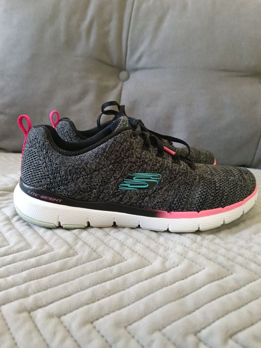 Женские брендовые кроссовки Skechers Skech-Knit