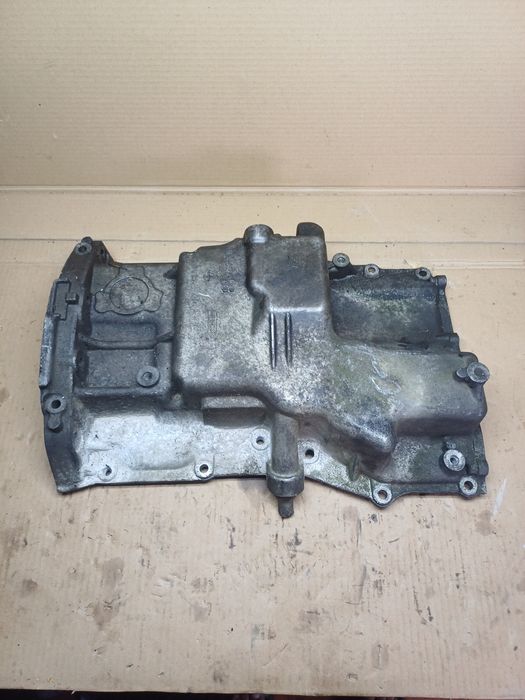 Volvo V50 1.8 2.0 бензин піддон Ford c-max  Galaxy