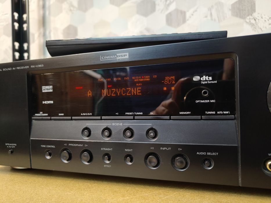 Amplotuner YAMAHA RX-V363 5.1 z pilotem zastepczym