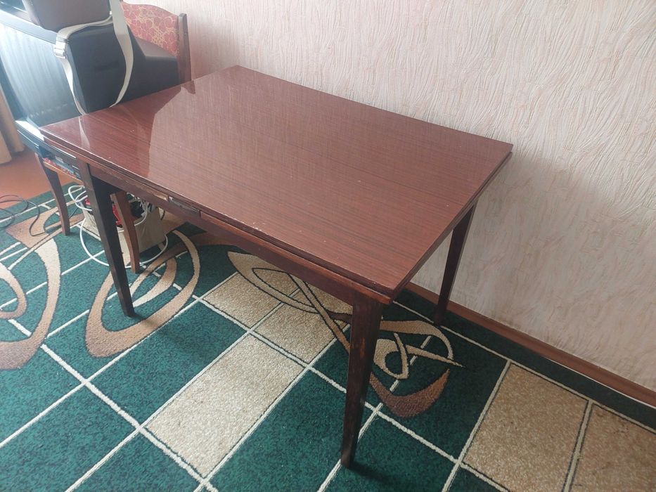 Продаю меблі б/в