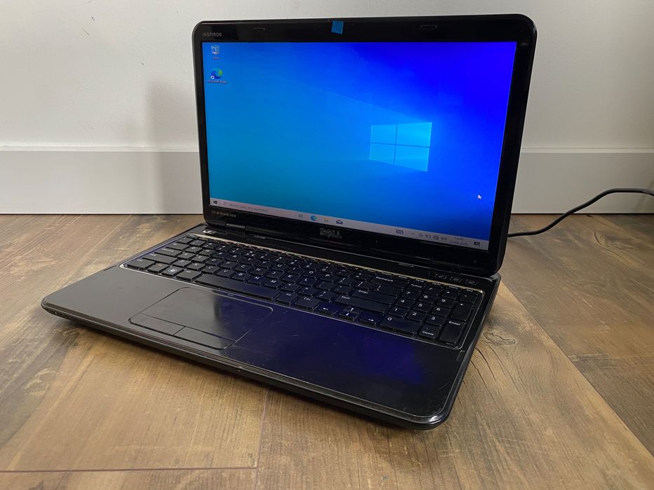 DELL 15 ノートパソコン N5110 win10 320GB 8GB Dell Inspiron N5110 15