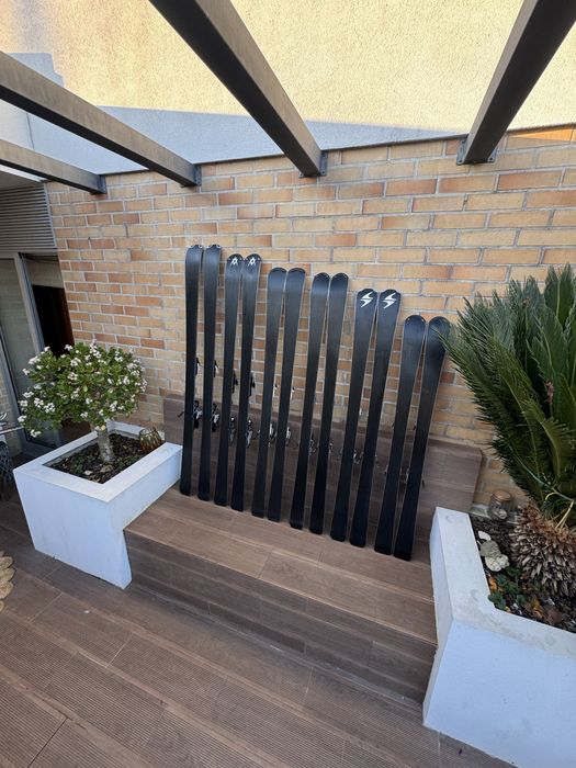 Skis Rossignol/Blizzard/Fischer/Volkl/Wedze