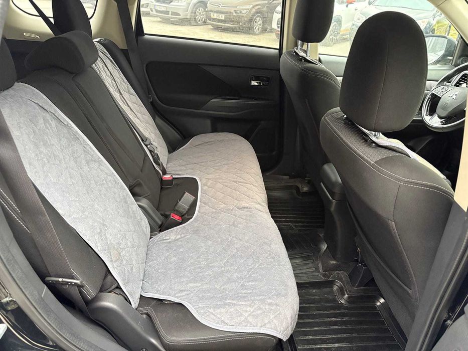 Mitsubishi Outlander III 2017