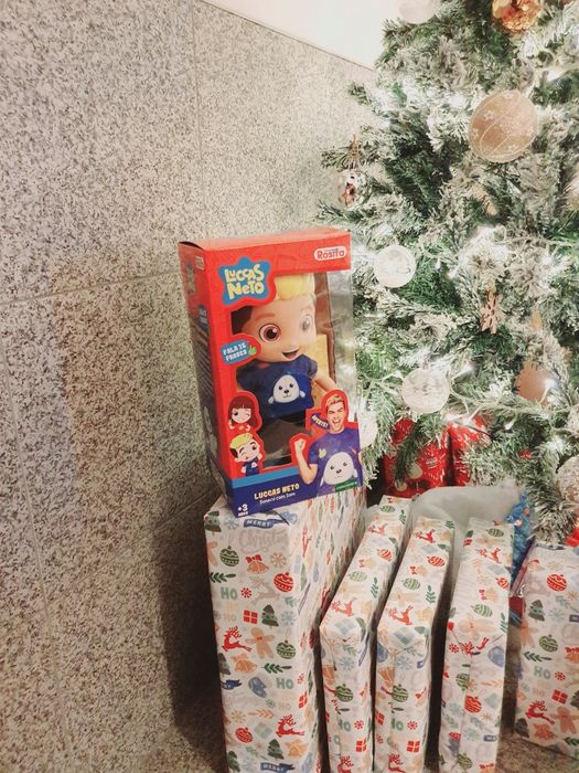 Boneco interativo Luccas Neto