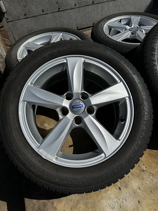 Диски Volvo r16 5/108 +Зимові Шини v40 v50 v60 Ford Focus Mondeo S-Max