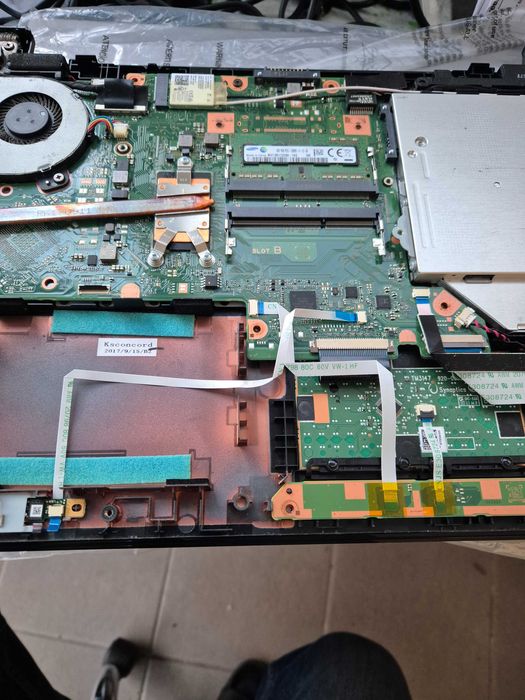 Toshiba A50-C motherboard processador i7-6500U testada sem anomalia