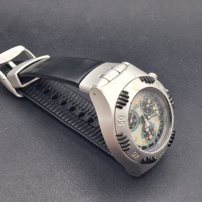 Швейцарские часы Swatch Irony Scuba 200 Chrono