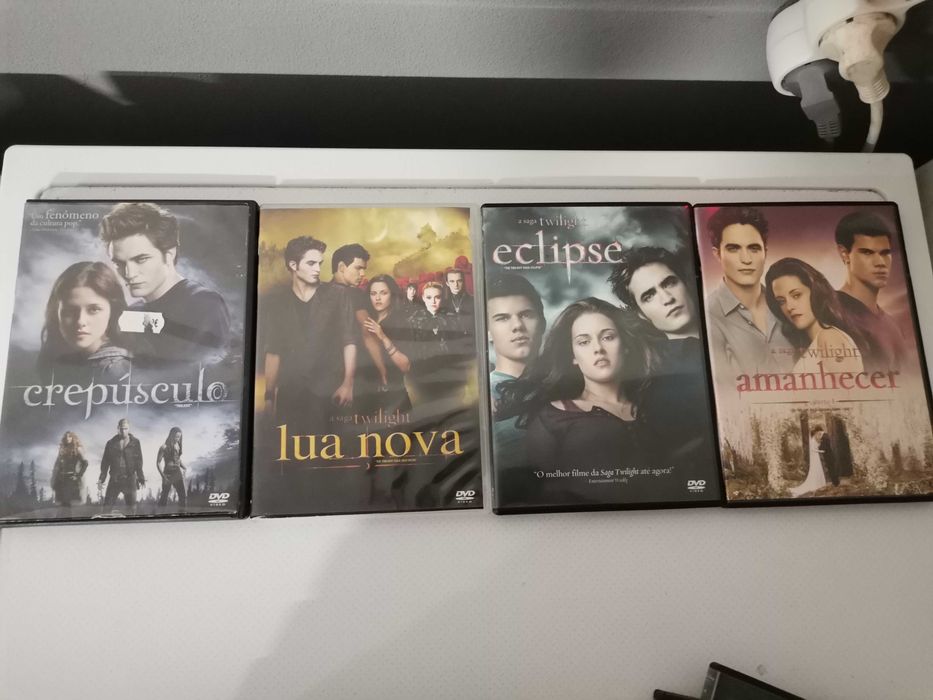 Vendo filmes em DVD 2