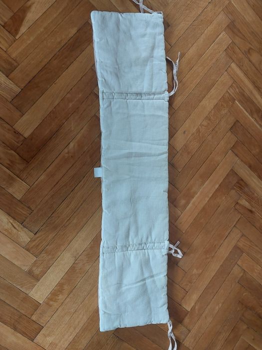 Ochraniacz do łóżeczka