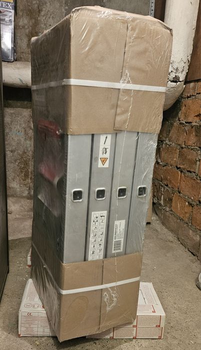 Drabina przegubowa z podestem / Rusztowanie aluminiowe