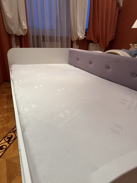 Детская кроватка 120/200