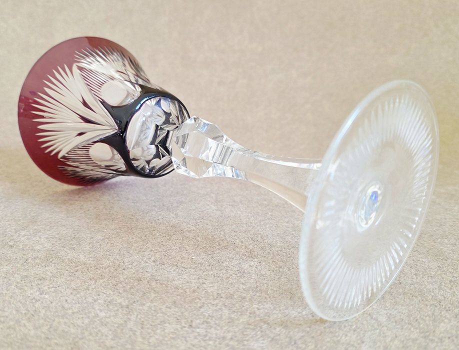 Piękny, duży, przedwojenny, kryształowy kieliszek do wina